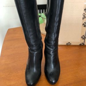 SOLD SOLD EUC Aldo Knee High Boots in Black
